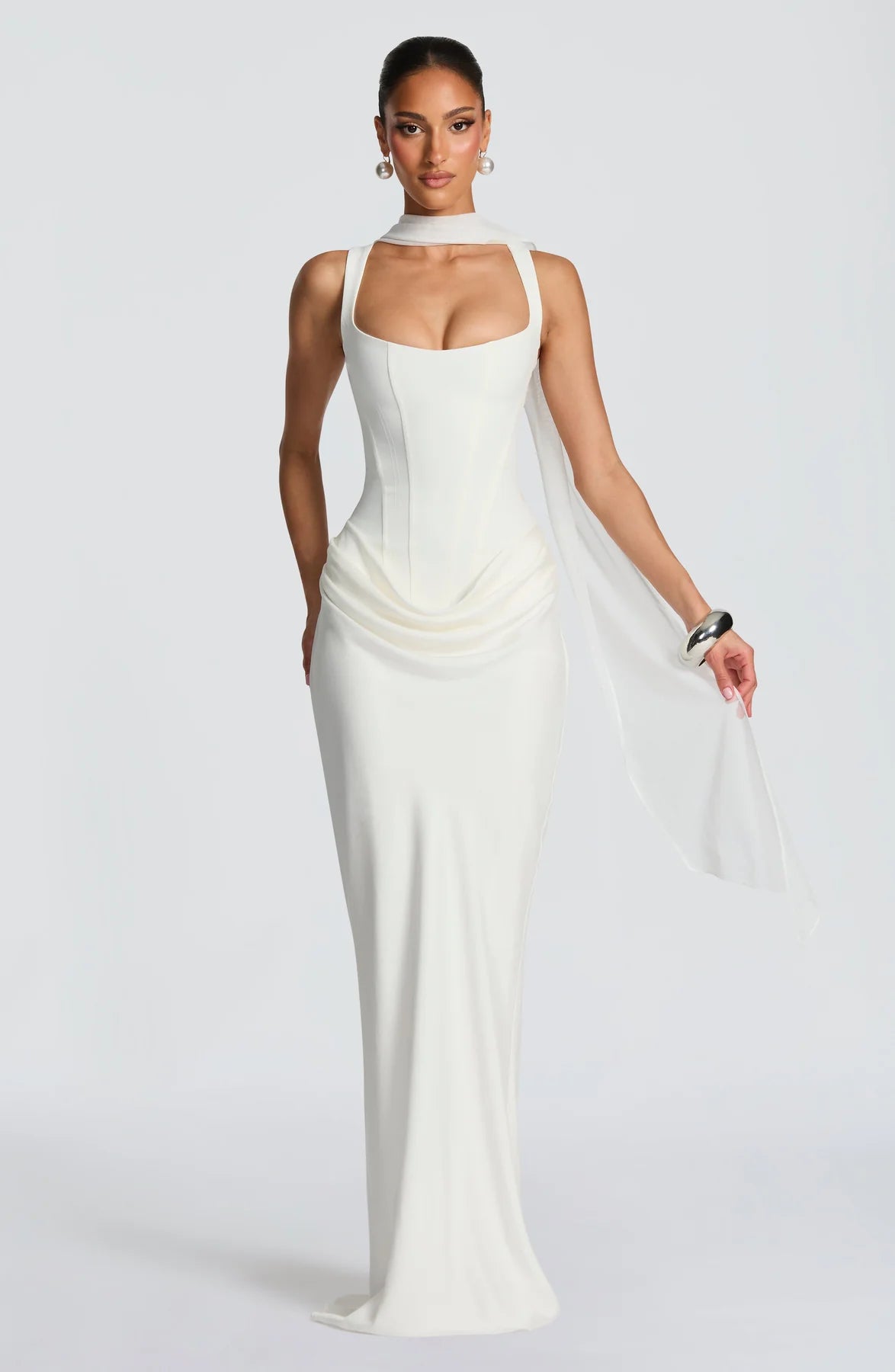 AITANA | VESTIDO DIVA SILHOUETTE