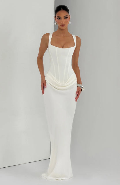 AITANA | VESTIDO DIVA SILHOUETTE