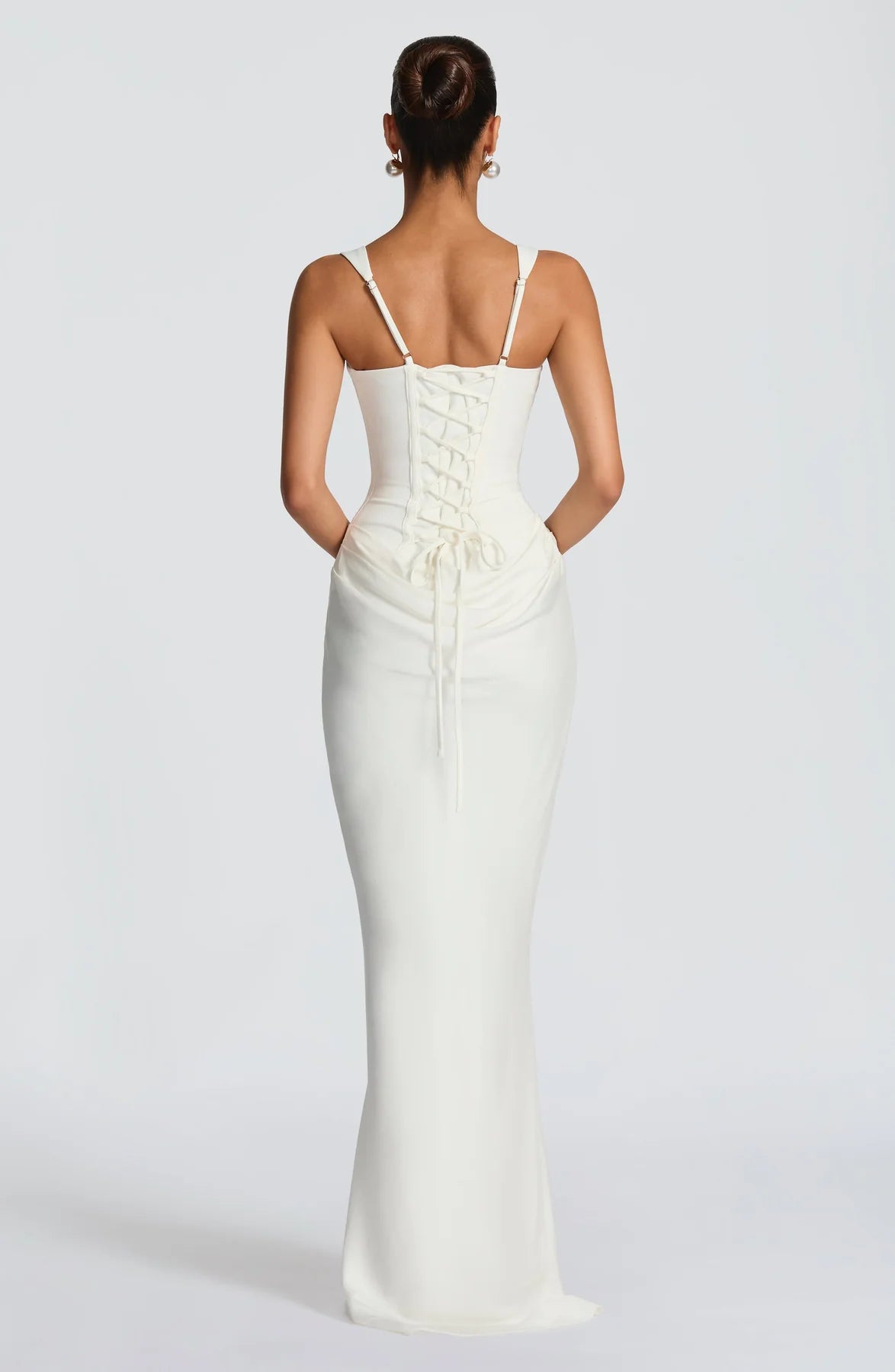 AITANA | VESTIDO DIVA SILHOUETTE