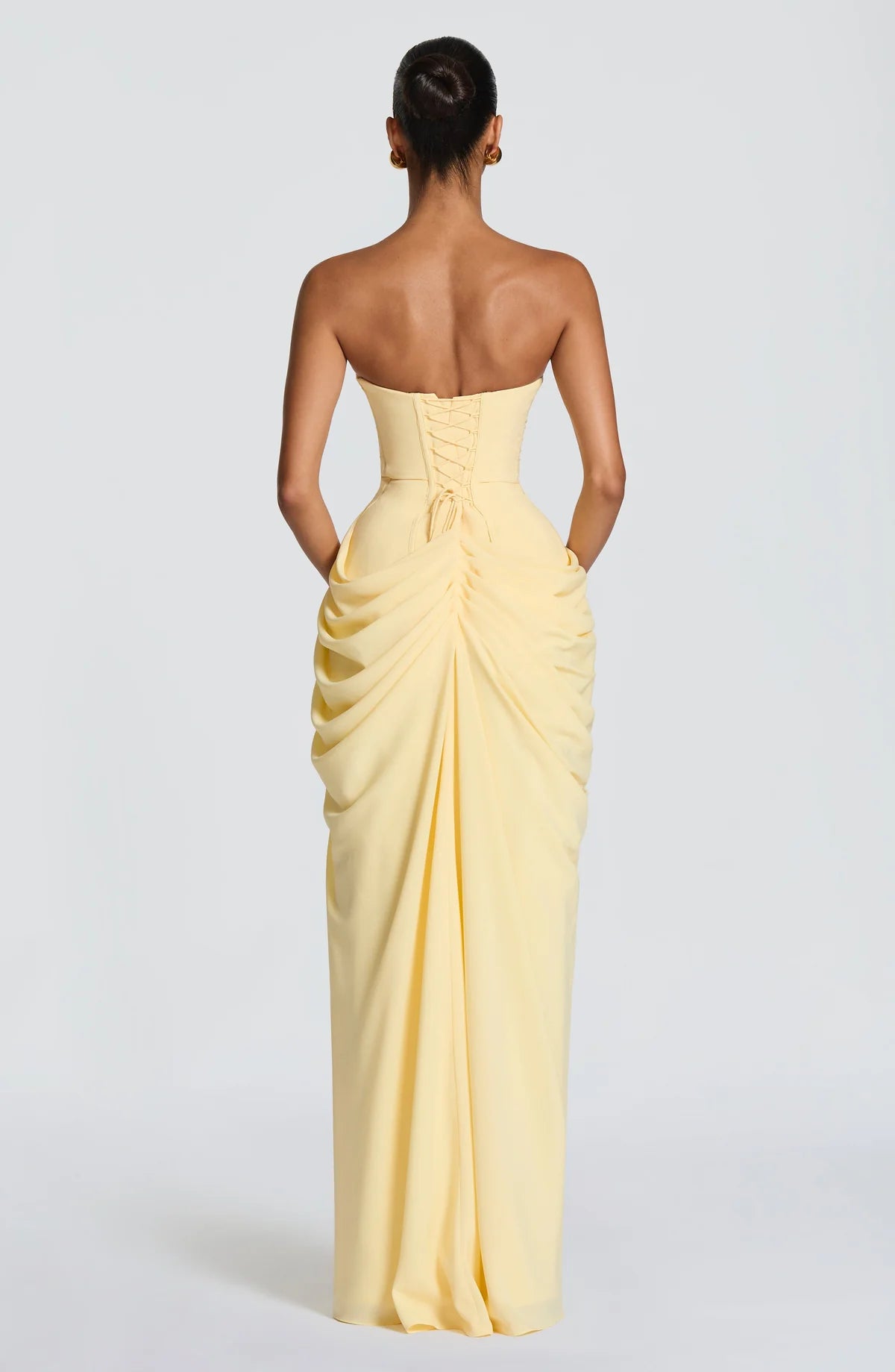 ATHENA | VESTIDO DE ELEGANCIA IMPERIAL